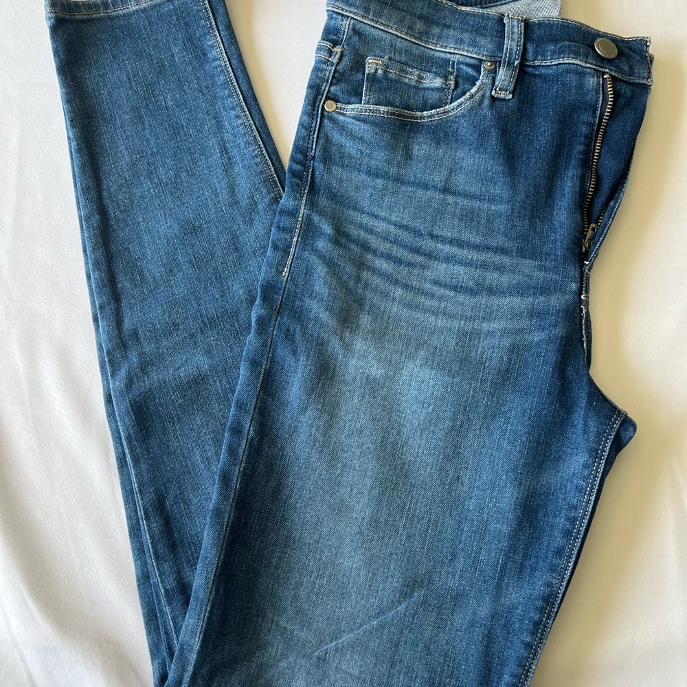 Hudson Jeans Classic Indigo Denim size 28 Barbara Super Skinny EUC